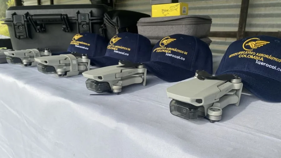 Manejo de drones en Colombia con el Instituto Aeronáutico