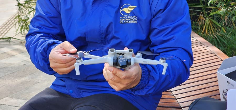Cómo arreglar un dron que no vuela